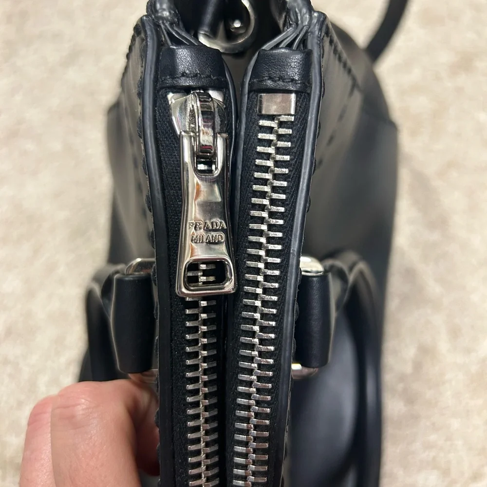 Prada satchel - Picture 7 of 14
